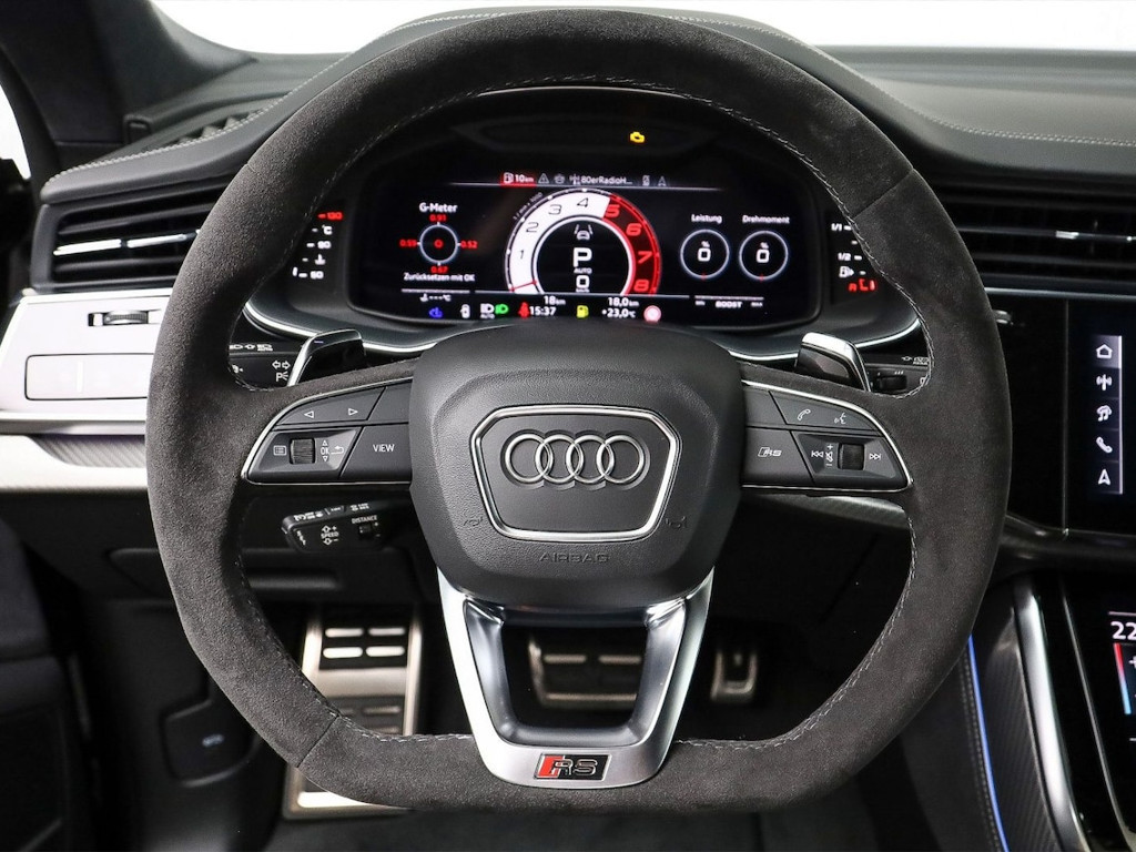 Audi RS Q8