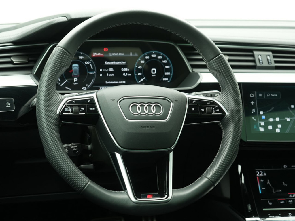 Audi Q8 e-tron