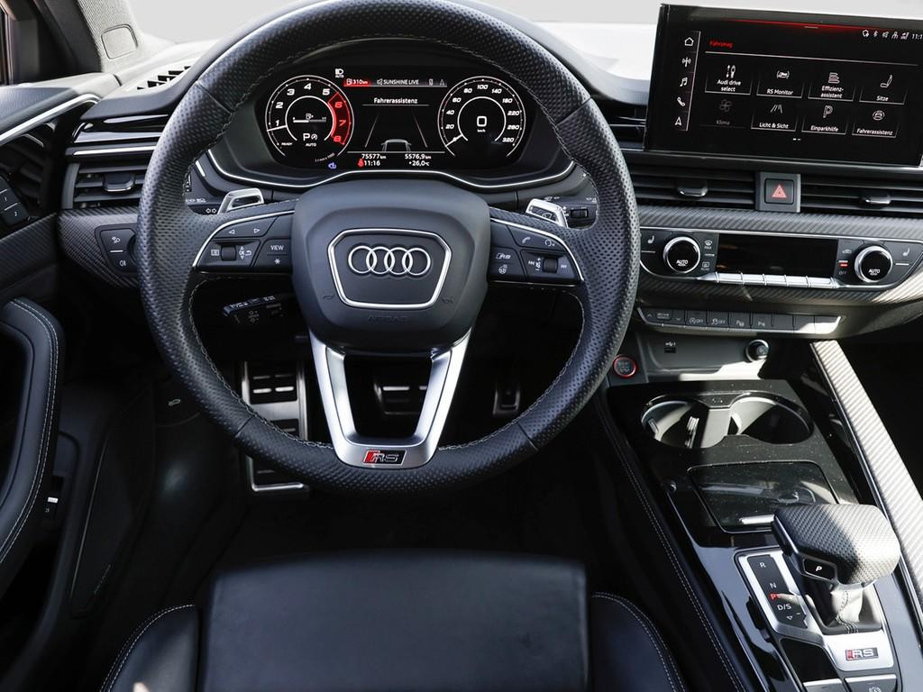 Audi RS4