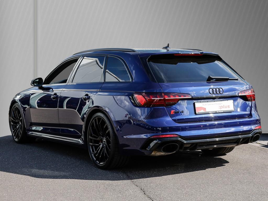 Audi RS4