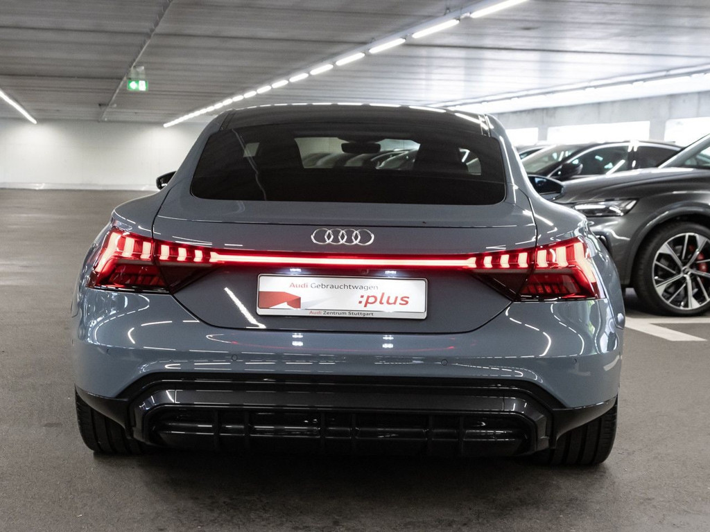 Audi e-tron GT
