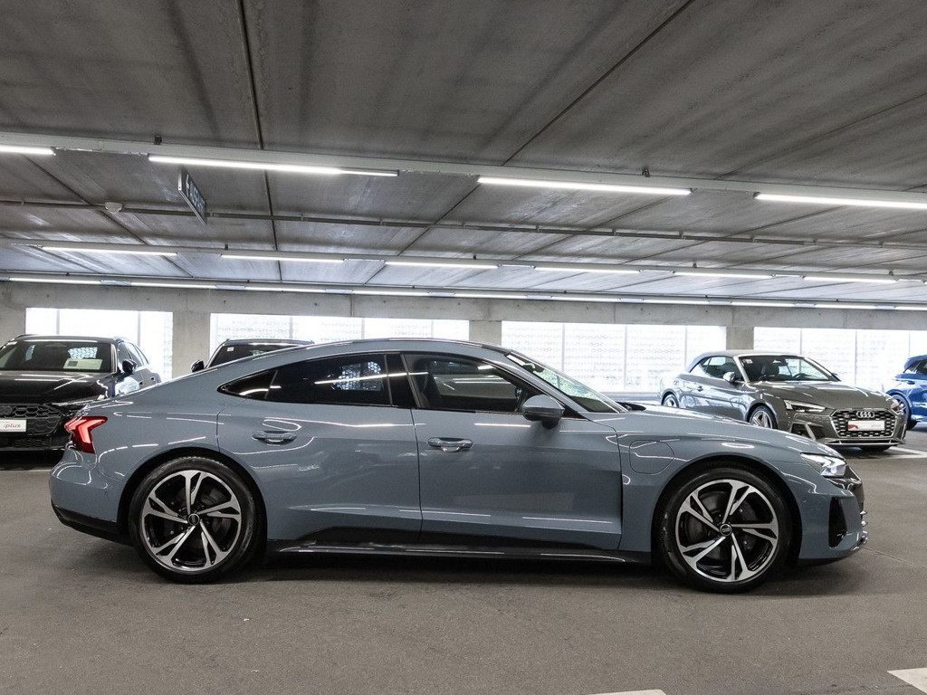 Audi e-tron GT