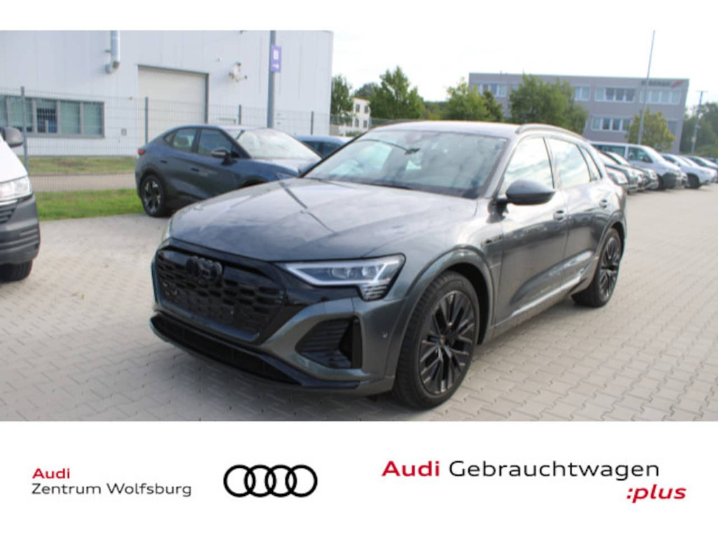 Audi Q8 e-tron Quattro S-Line 50
