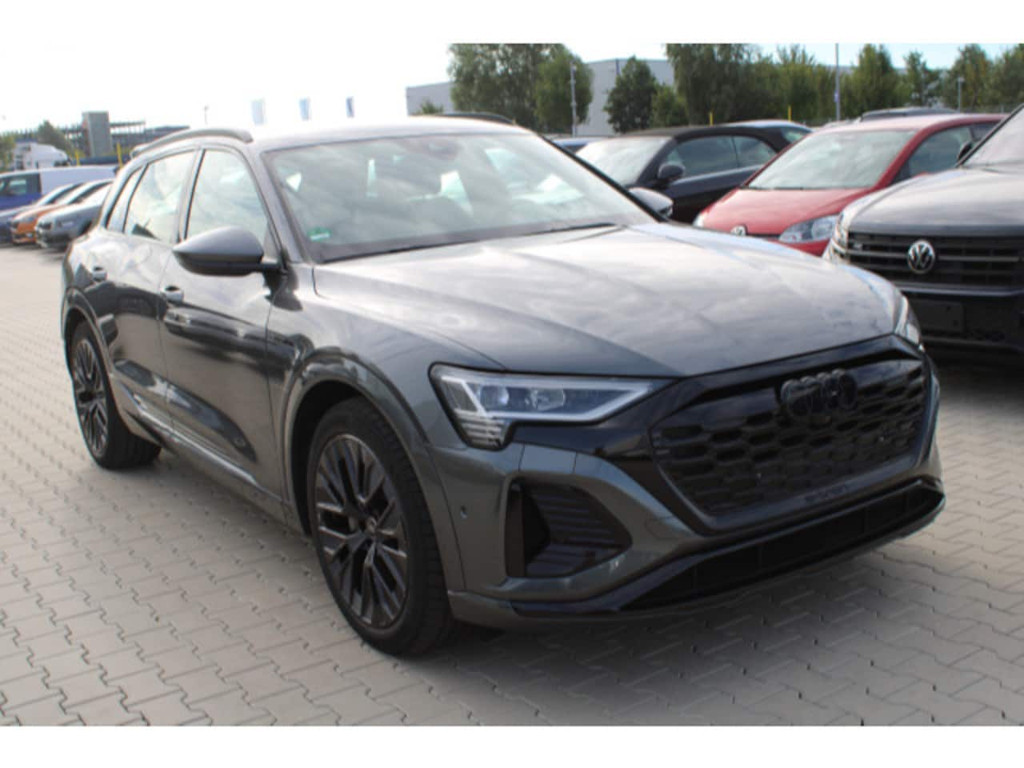 Audi Q8 e-tron