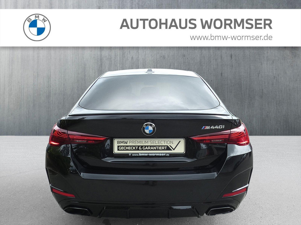 BMW M440