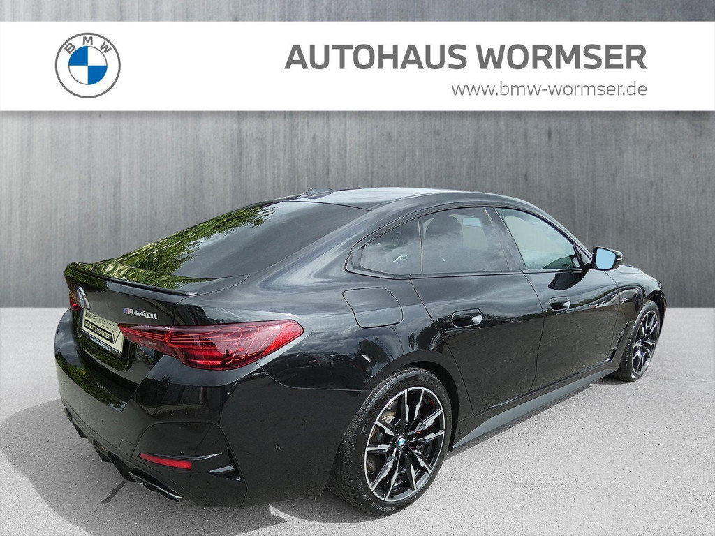 BMW M440