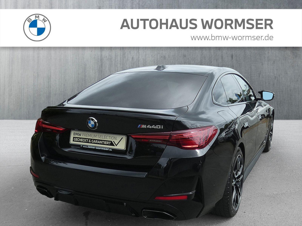 BMW M440