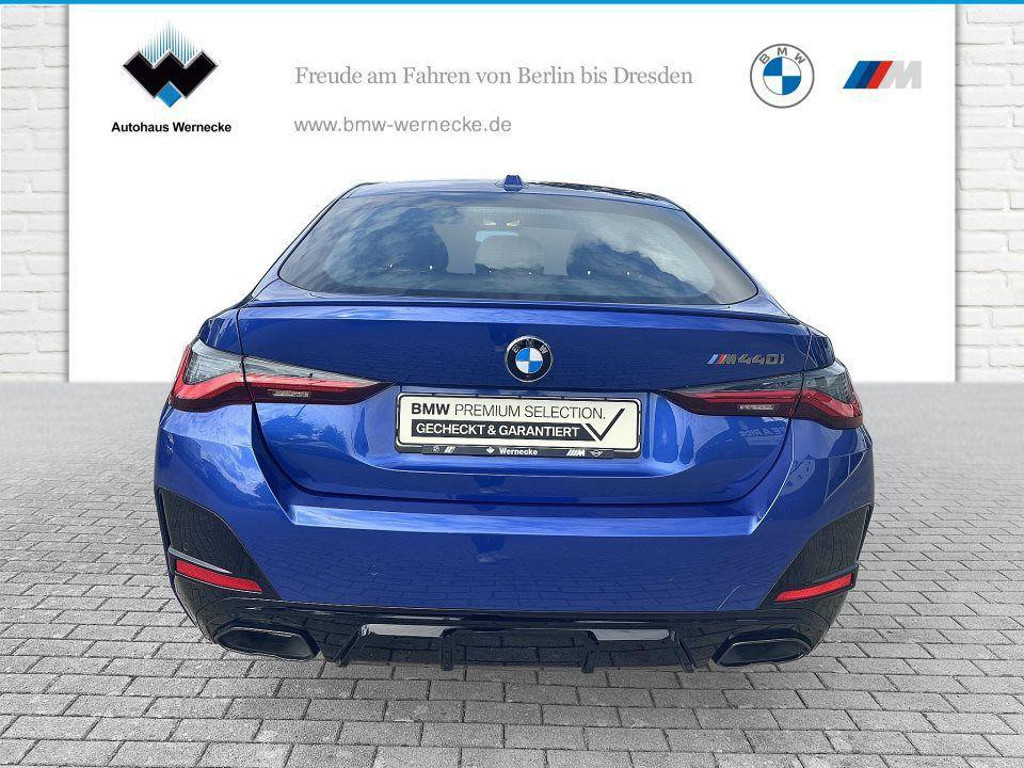 BMW M440