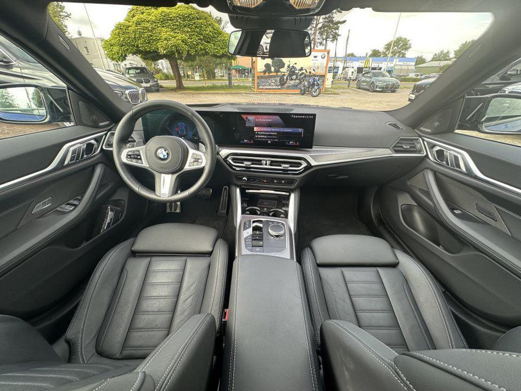 BMW M440
