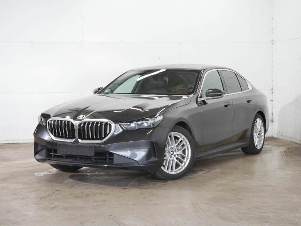 BMW 5 Serie 540 xDrive Sedan 540d