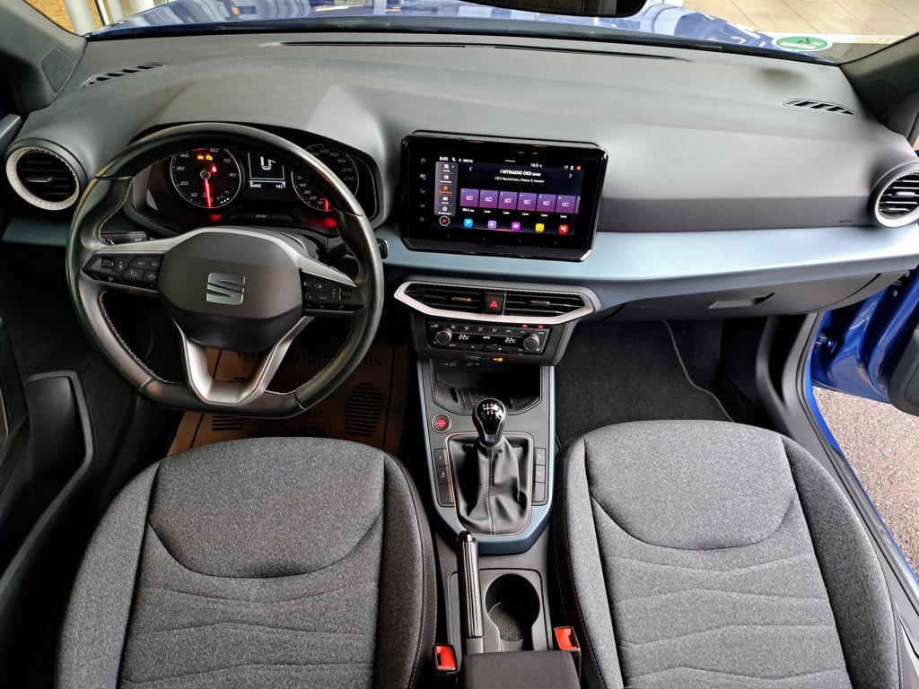 Seat Arona