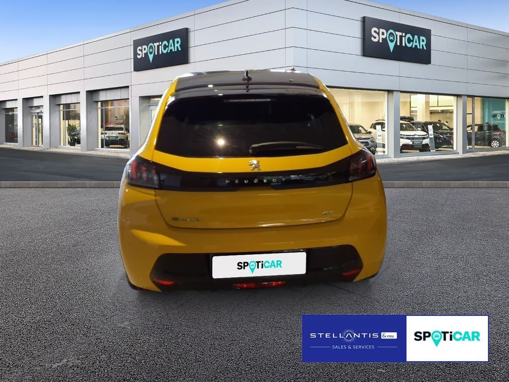 Peugeot e-208