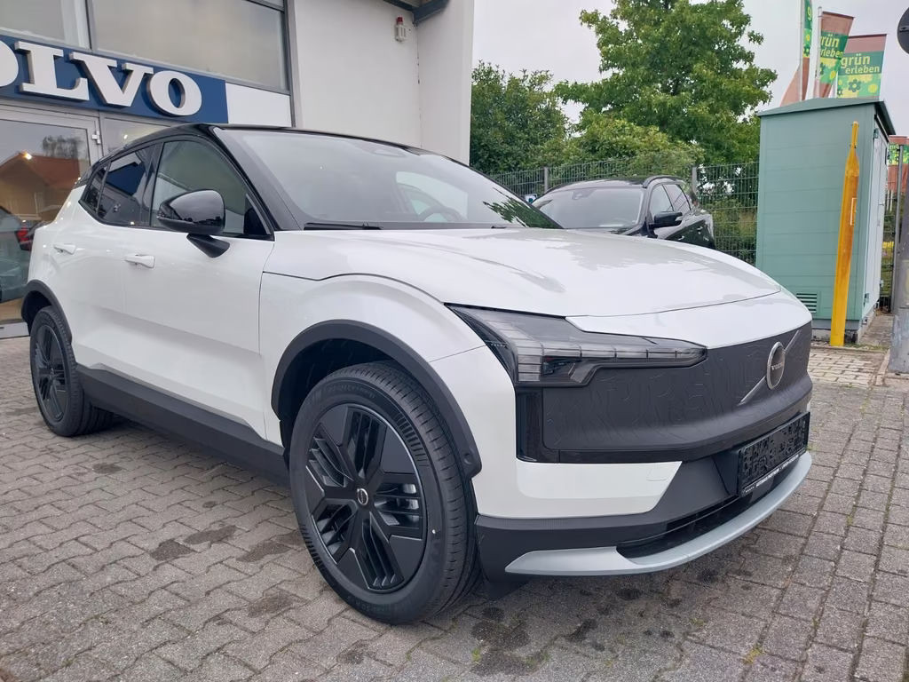 Volvo EX30 Performance