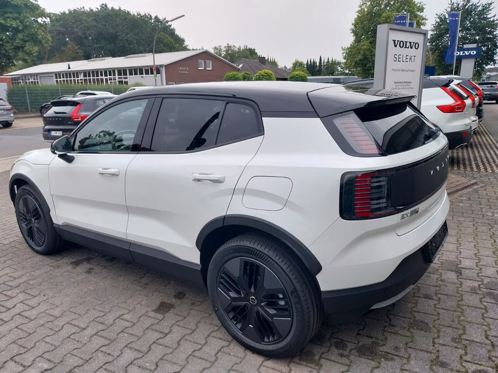 Volvo EX30