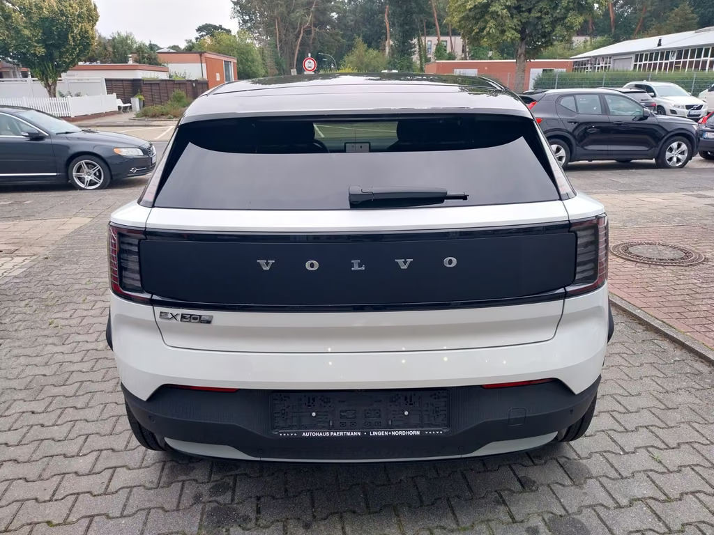 Volvo EX30
