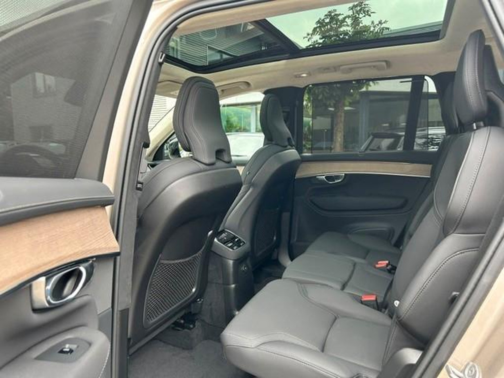 Volvo XC90 AWD T8 Dark Ultra