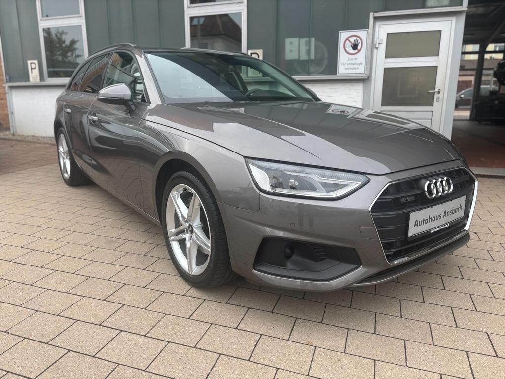 Audi A4 Avant Quattro 40 TFSI