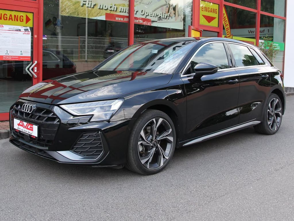 Audi A3 Sportback Sedan S-Line Hybride