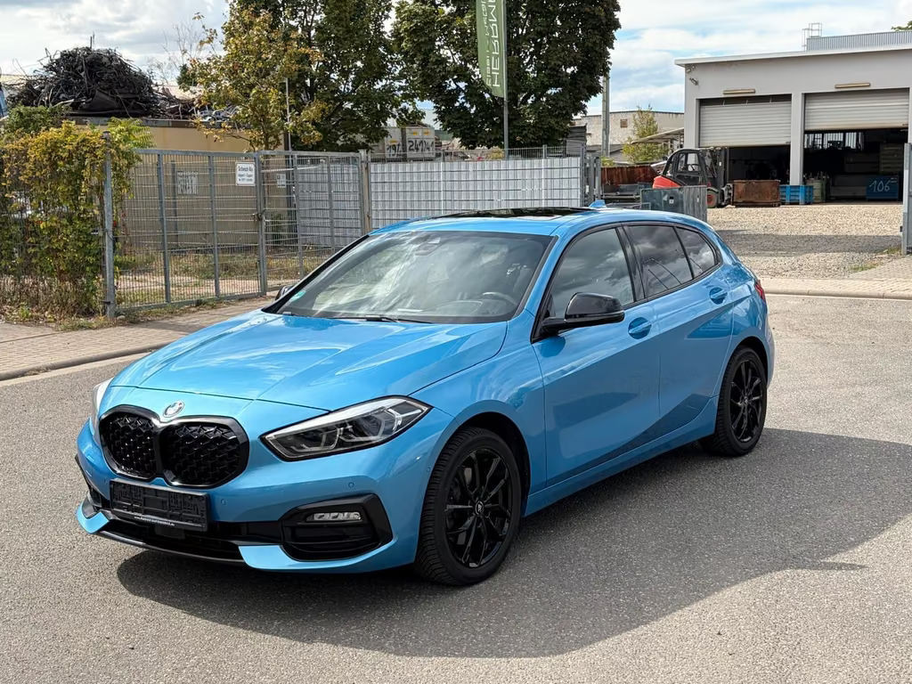 BMW 1 Serie 118 Sport Line Sedan 118i
