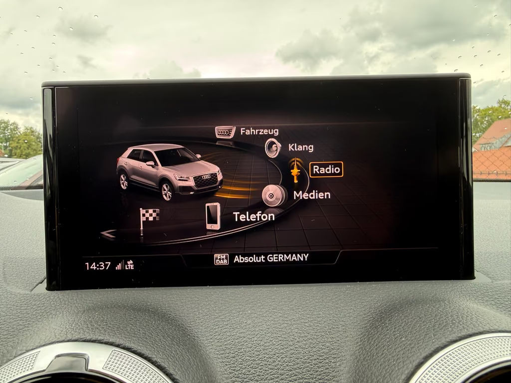 Audi Q2