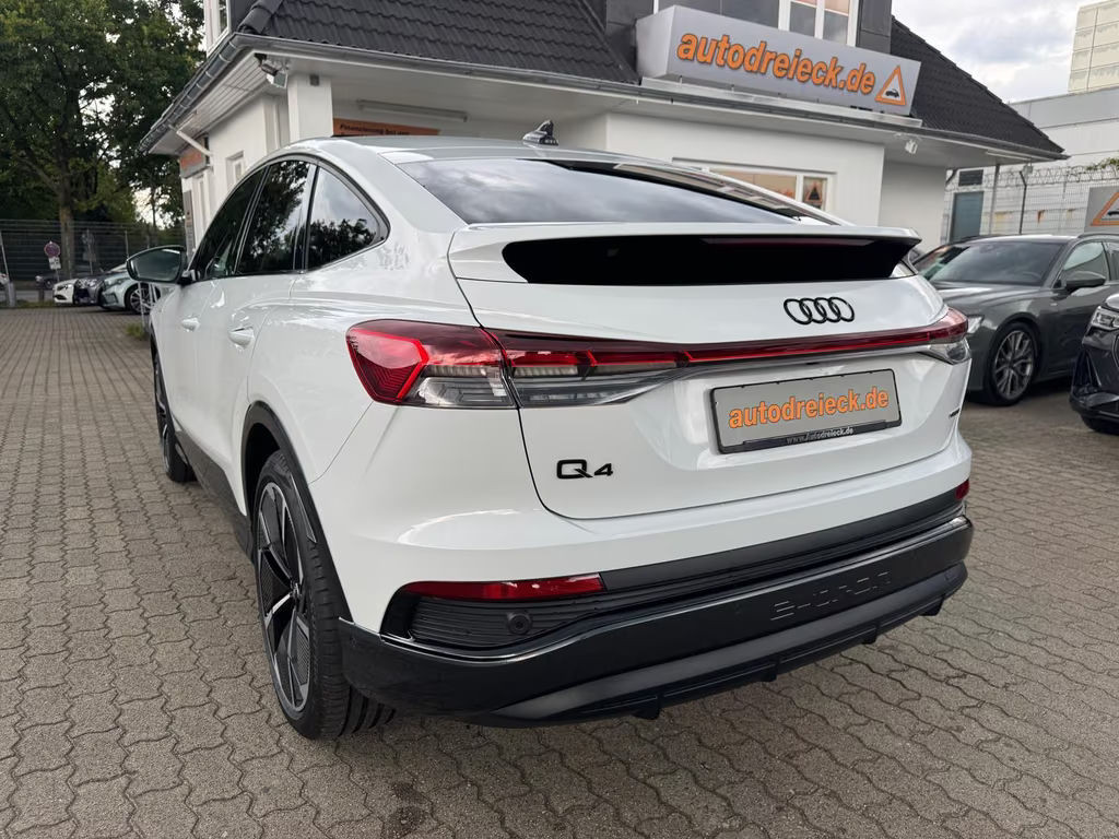 Audi Q4 e-tron