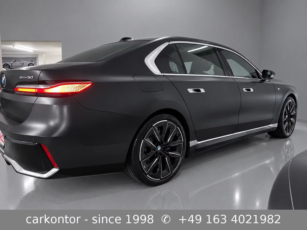 BMW i7 M-Sport Sedan
