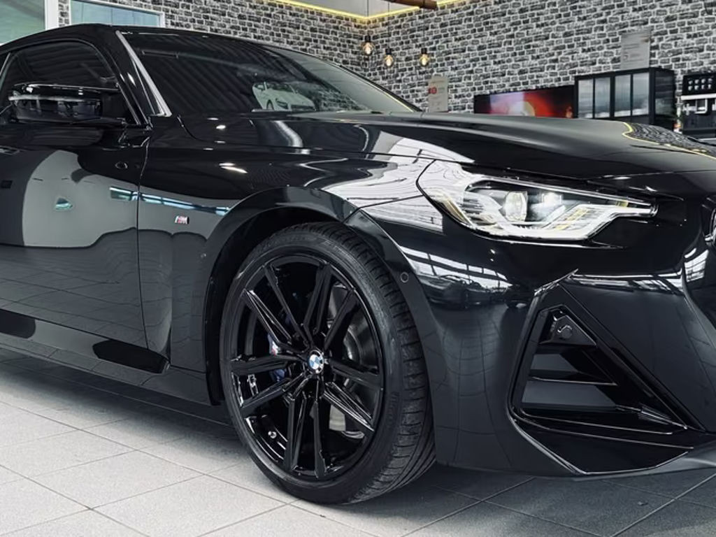 BMW M2