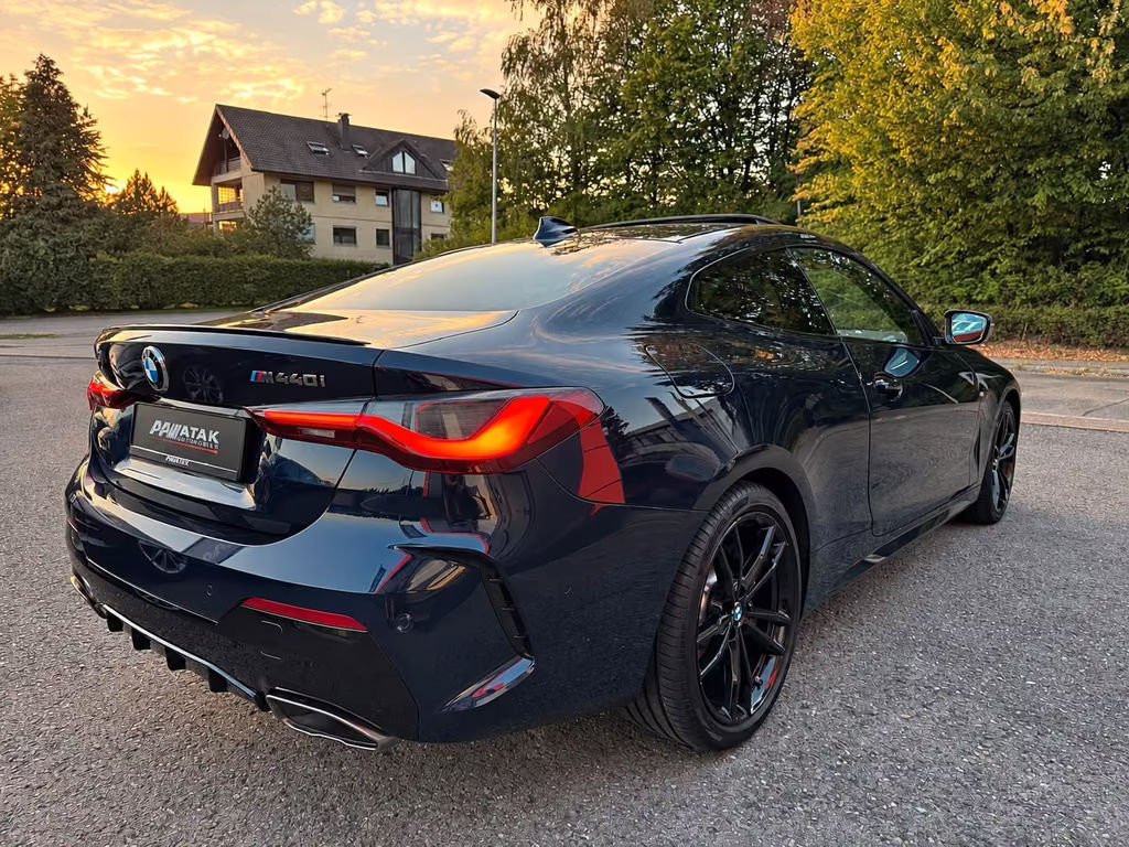BMW M440