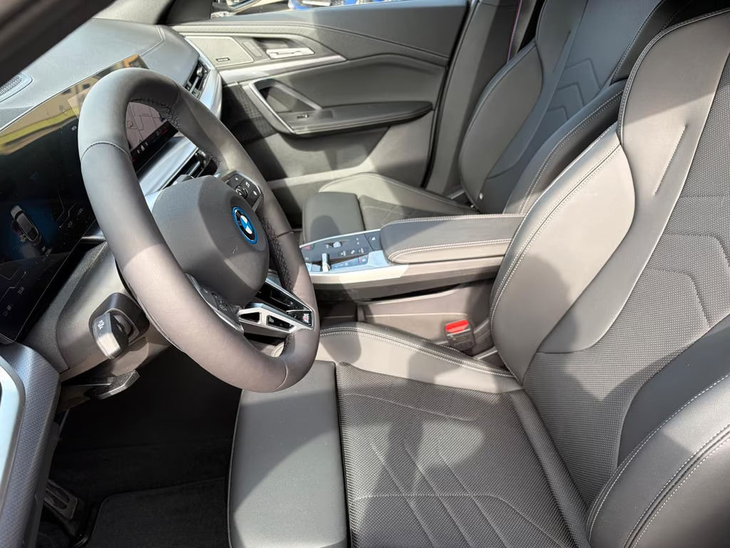 BMW iX2