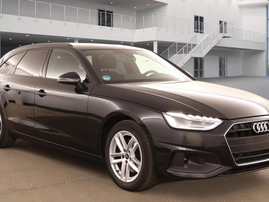 Audi A4 Avant S-Tronic 30 TDI