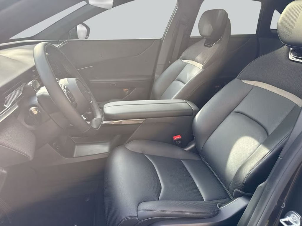 Mazda CX-6e