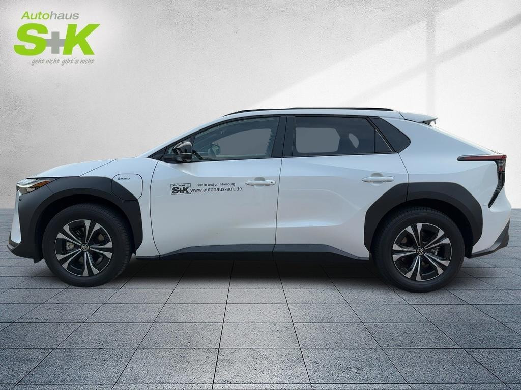 Toyota bZ4X Elektromotor +SHZ+LED+Toterwinkel+Apple Car