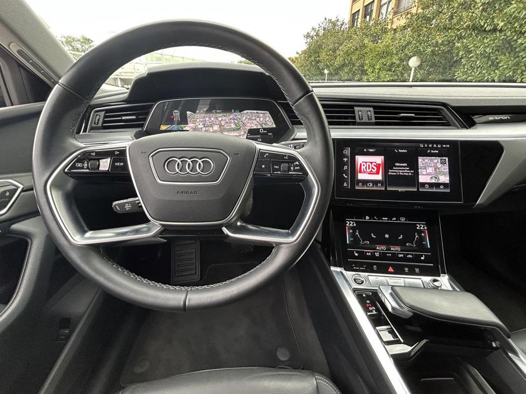 Audi Q8 e-tron
