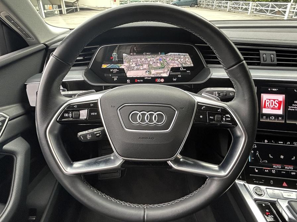 Audi Q8 e-tron