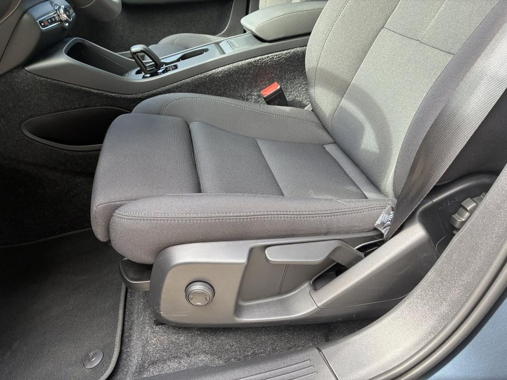 Volvo EX40