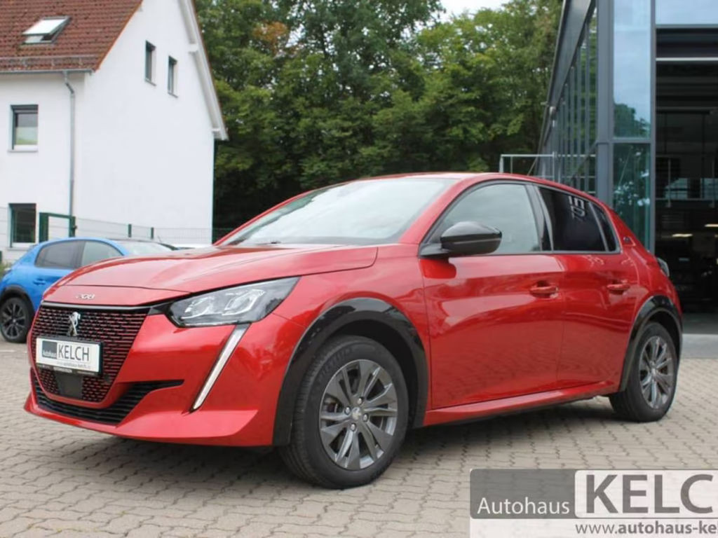Peugeot e-208