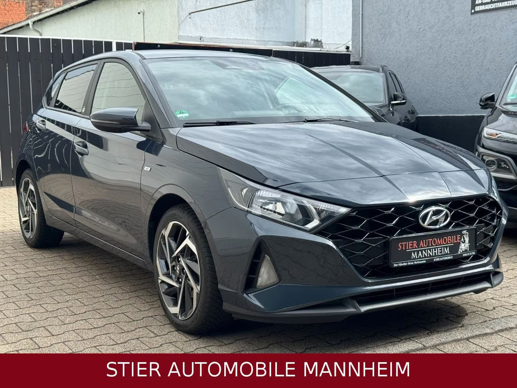 Hyundai i20 Edition 30+*AUTOMATIK*NAVI*KLIMA*27TKM*EURO6
