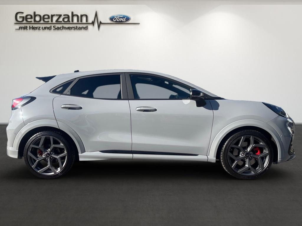 Ford Puma EcoBoost ST Line