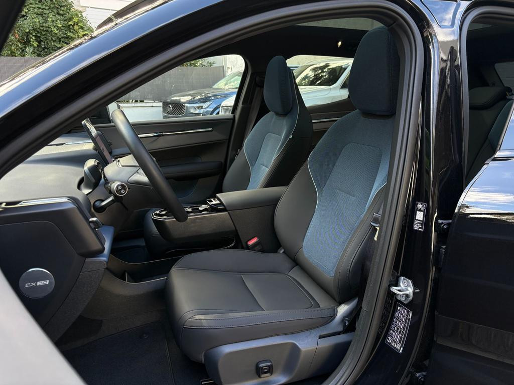 Volvo EX30