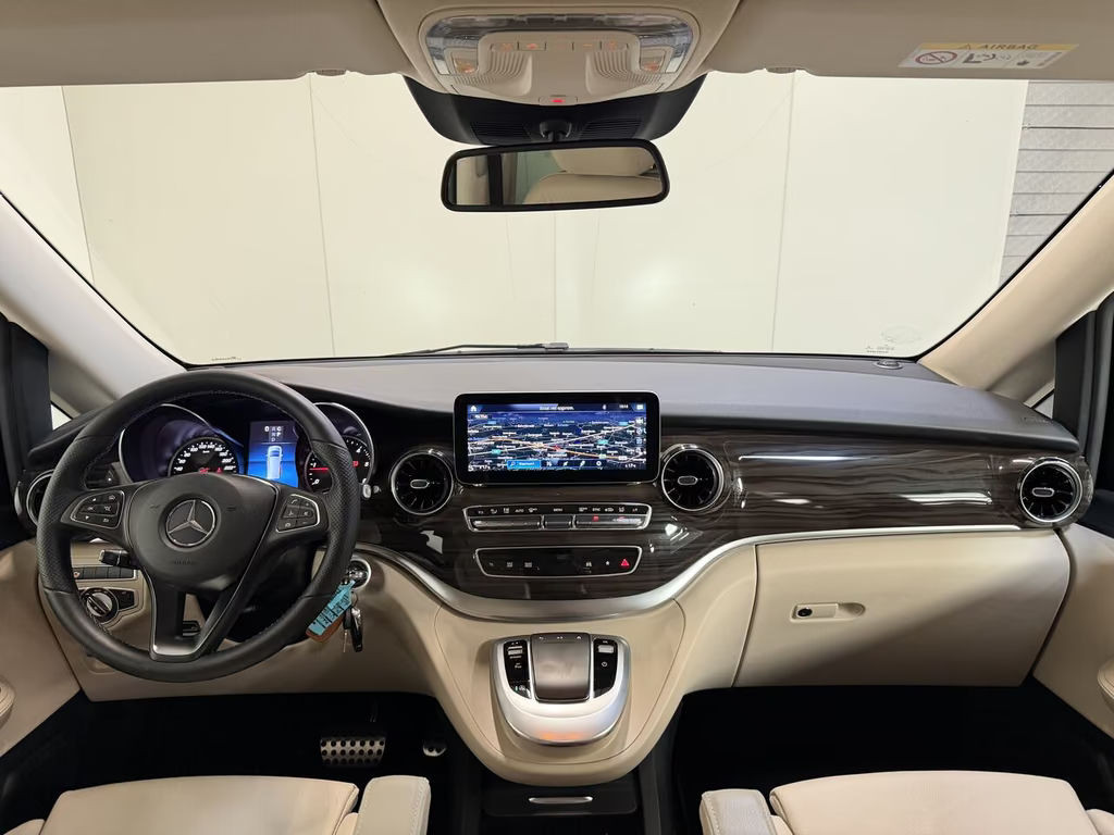 Mercedes-Benz Marco Polo