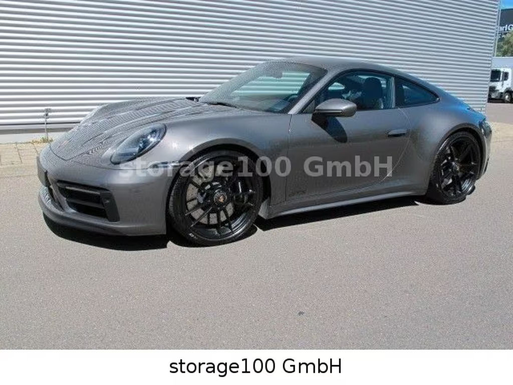 Porsche 911 GTS 992 Carrera