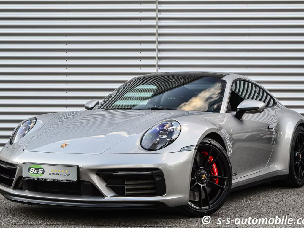 Porsche 911 GTS Coupé 992 Carrera