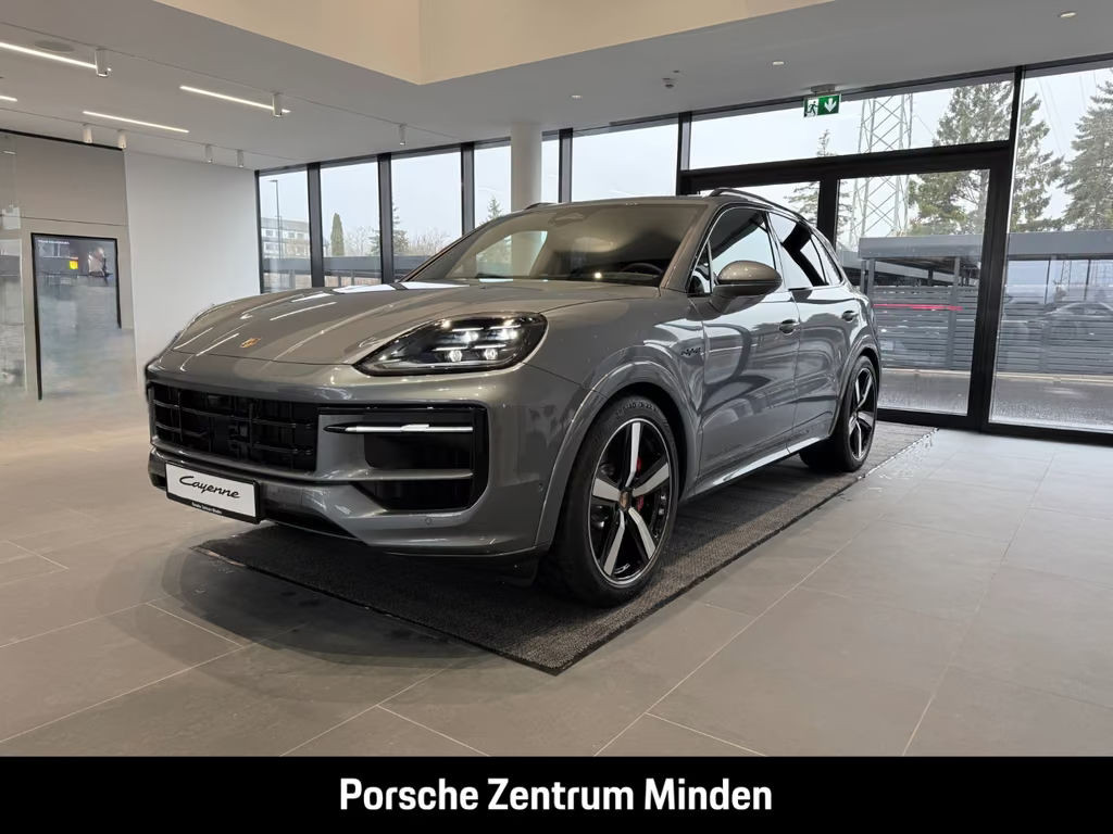 Porsche Cayenne E-Hybrid S Black Edition