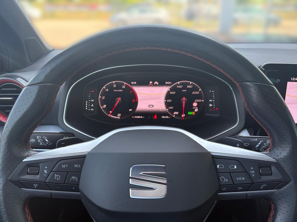Seat Arona