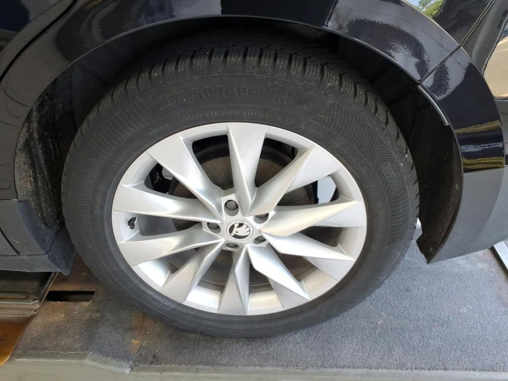 Skoda Enyaq iV