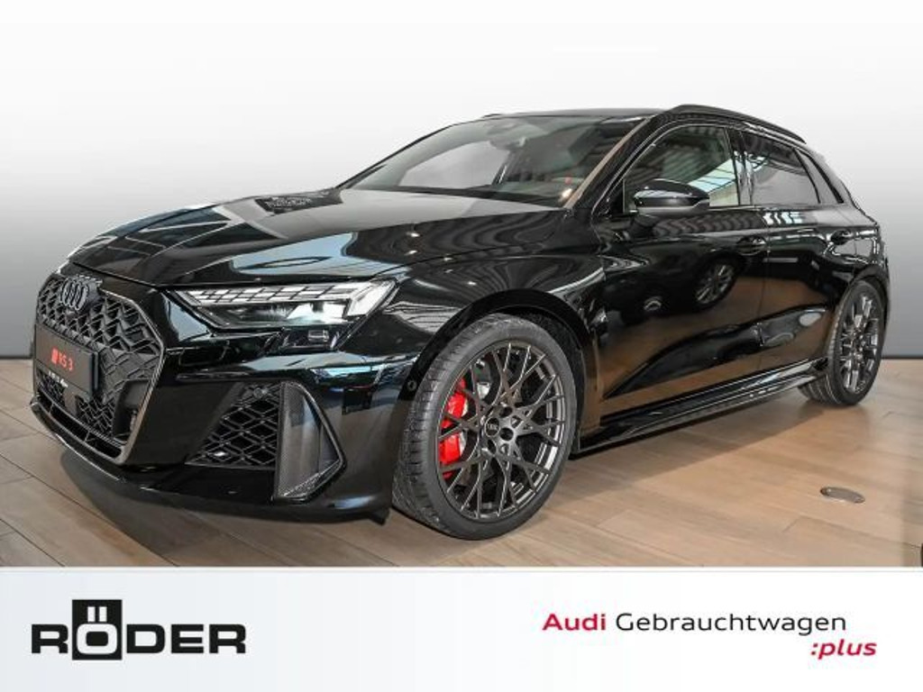 Audi RS3 Sportback Sedan S-Tronic