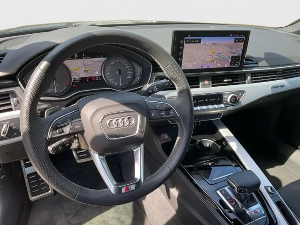 Audi S4