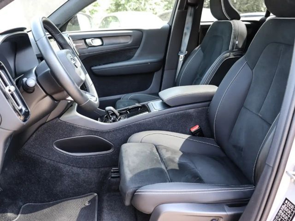 Volvo C40