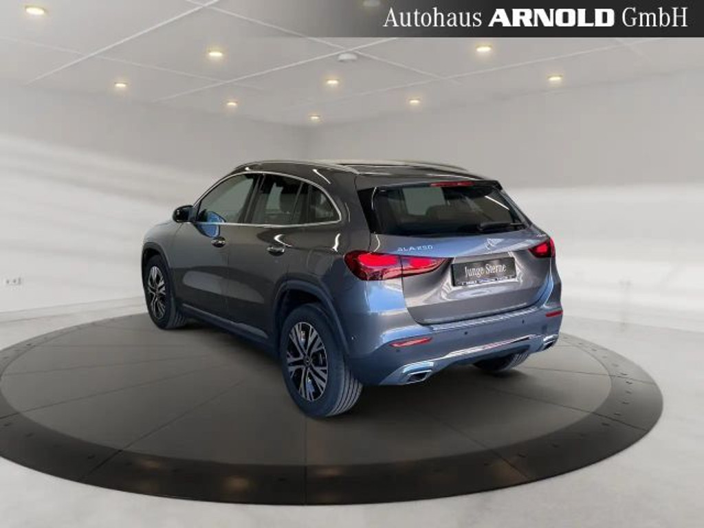 Mercedes-Benz GLA-Klasse