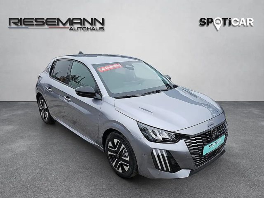 Peugeot e-208